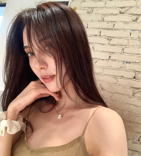 东京围经纪人微信